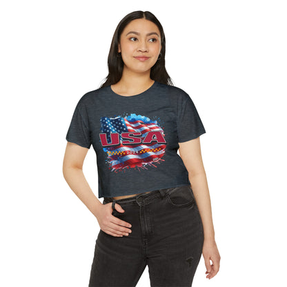 Classic American Flag Red USA Red White Blue Raw-Edge Festival Crop Top Soft T-Shirt