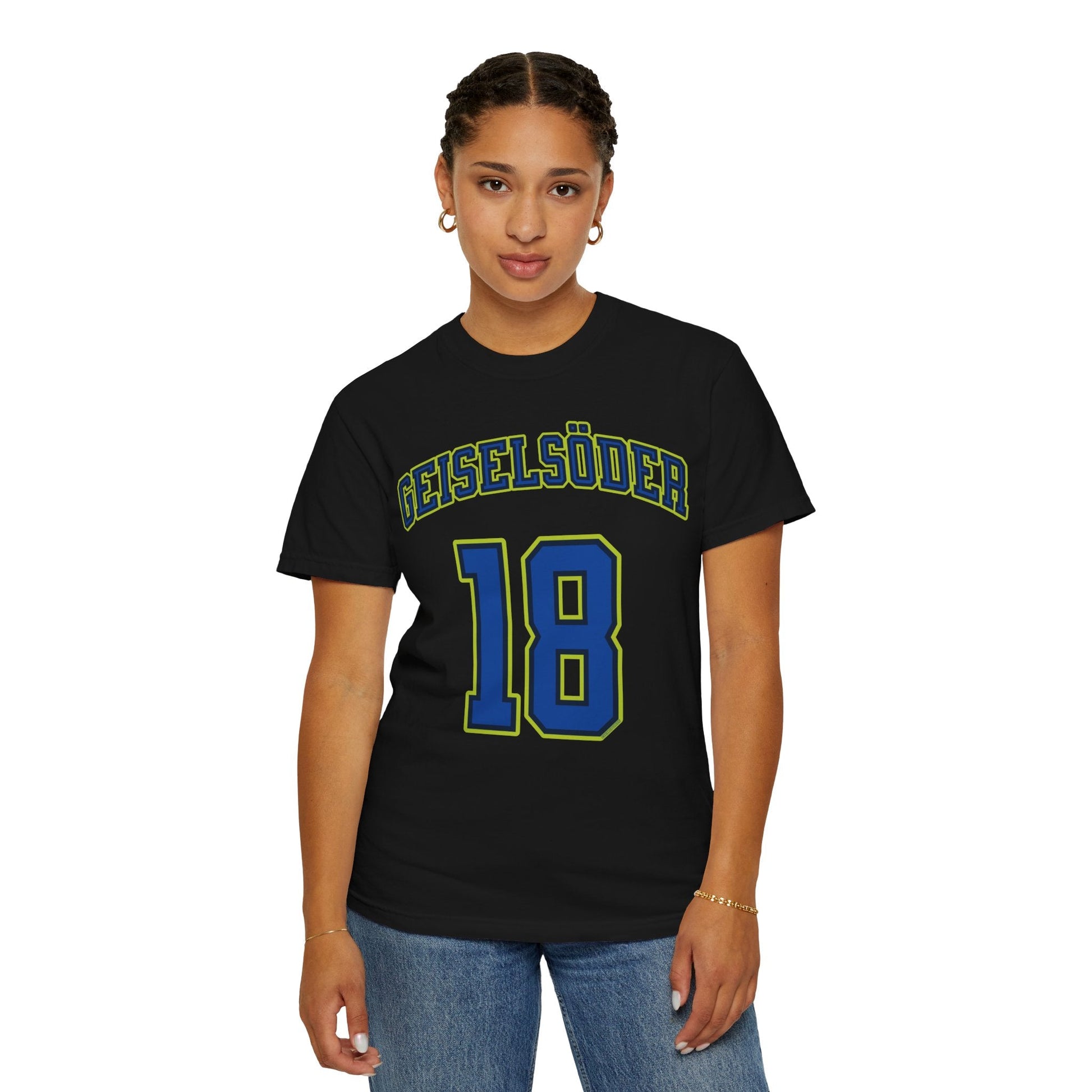 Luisa Geiselsoder Wings Premium Shirt | Chix Sports